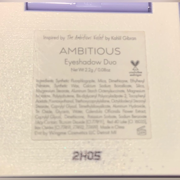 Wing Me Duo Eyeshadow. Ambitious. - Picture 3 of 3